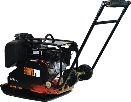 A right-side view of the Brave 18-inch forward plate compactor on a transparent background, featuring the "Brave Pro" and "Honda" branding.