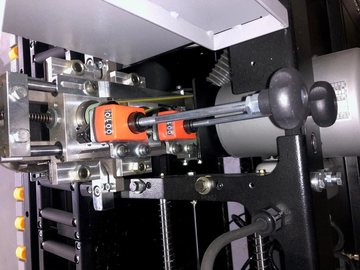 Maksiwa Titanium Automatic Edge Bander CBC.T