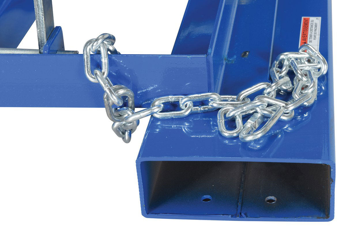 Vestil D-Style Hoppers, No Bump & Dump