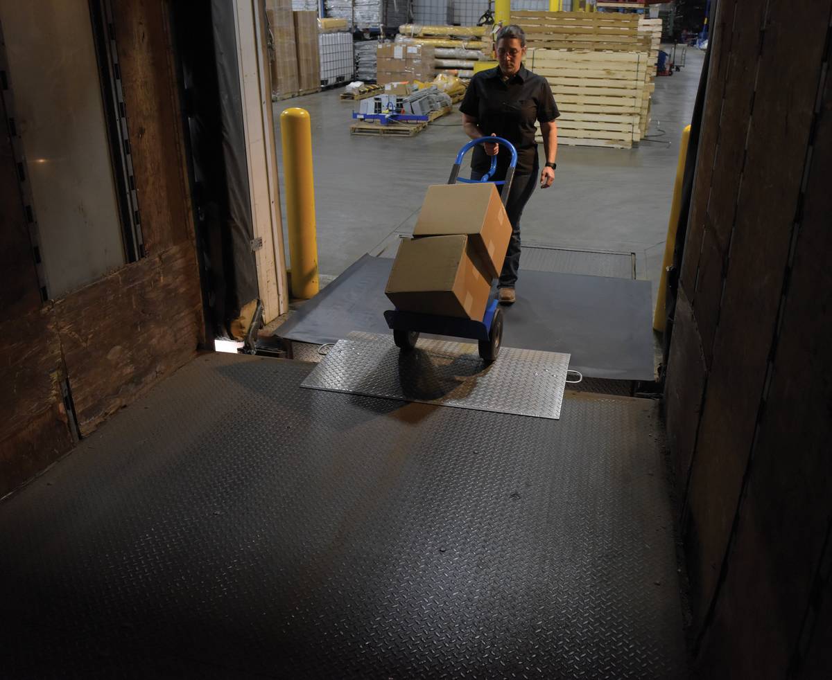 Vestil Aluminum Economizer Dockplates