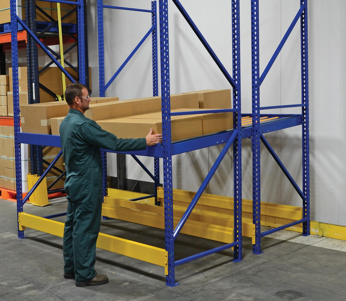 Vestil Pallet Rack Gravity Flow Shelves