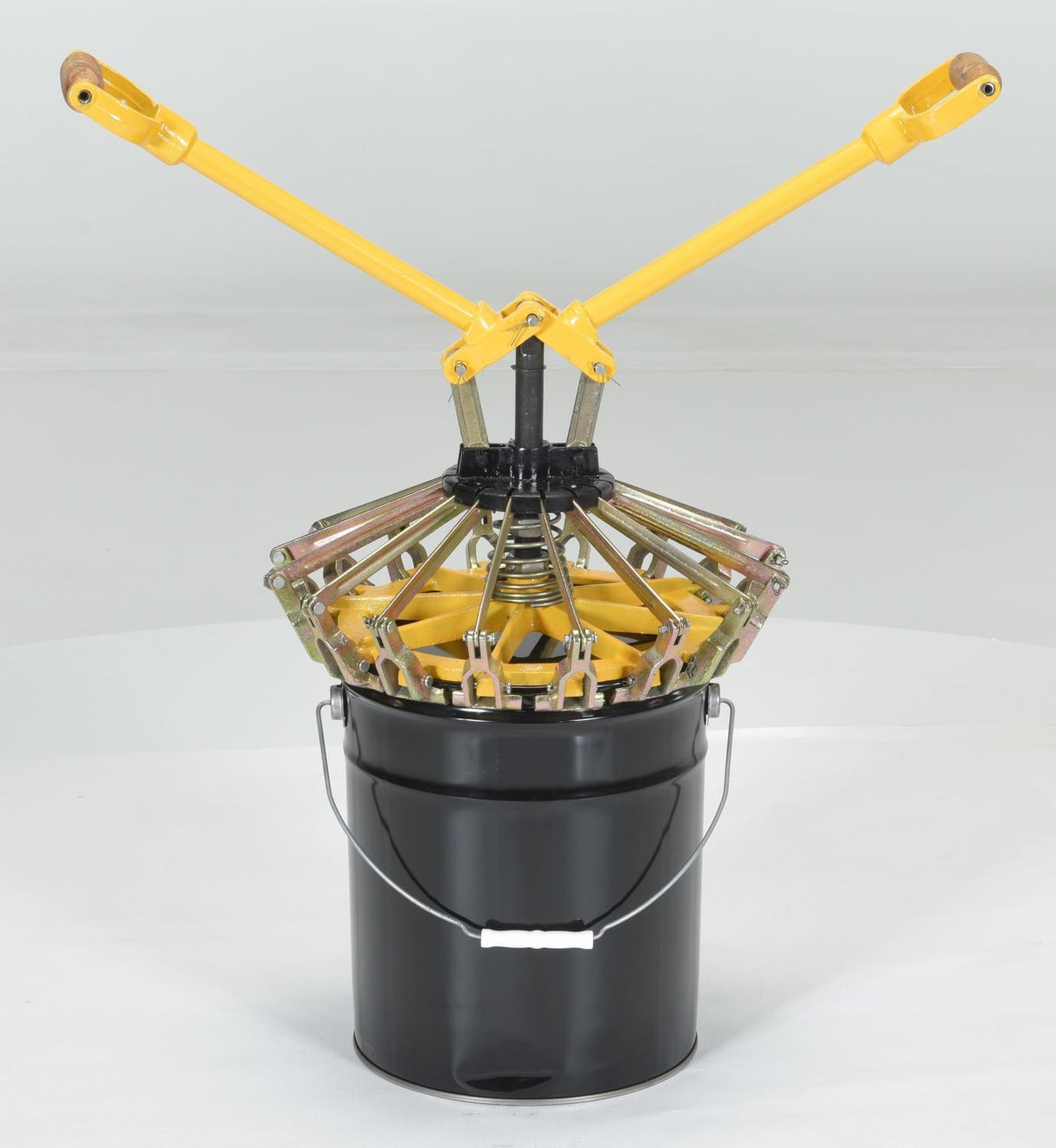 Vestil Steel Pail Lid Closing Tool