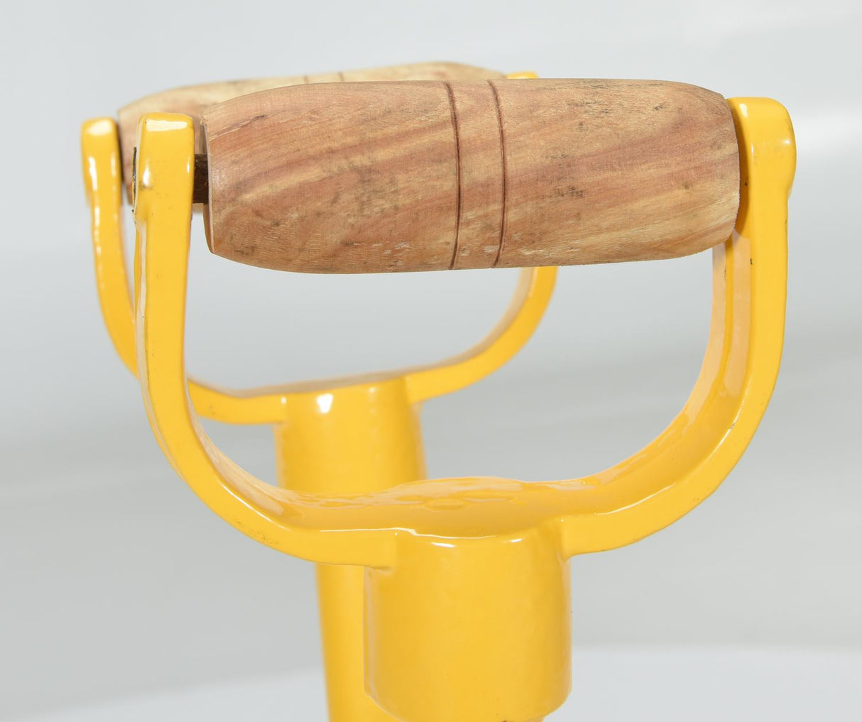 Vestil Steel Pail Lid Closing Tool