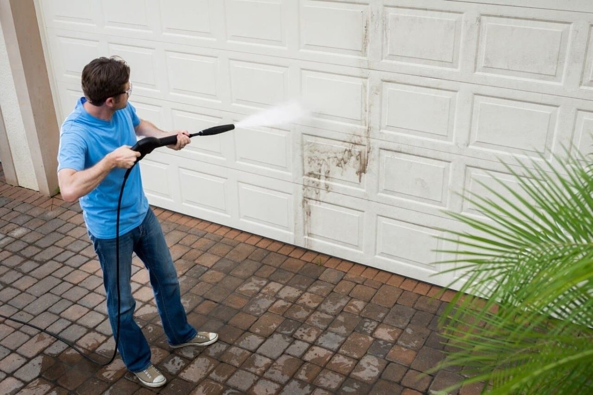 Kärcher K5 Premium Electric Pressure Washer 2000 PSI