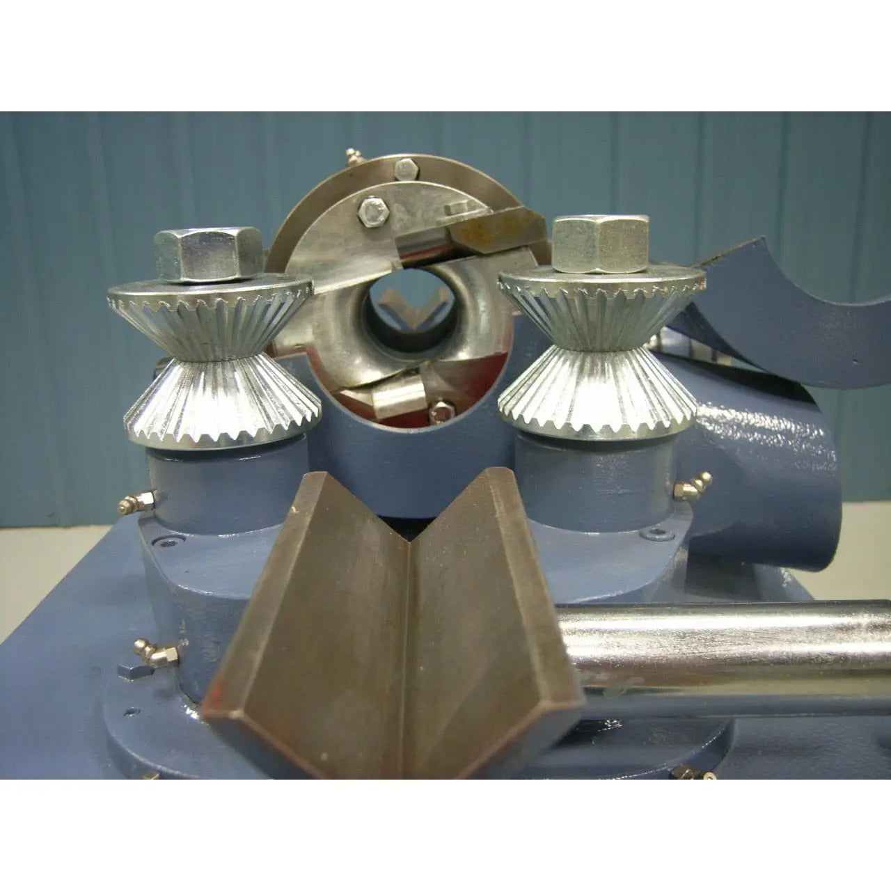 Oliver Machinery Round Rod Milling Machine - 7660