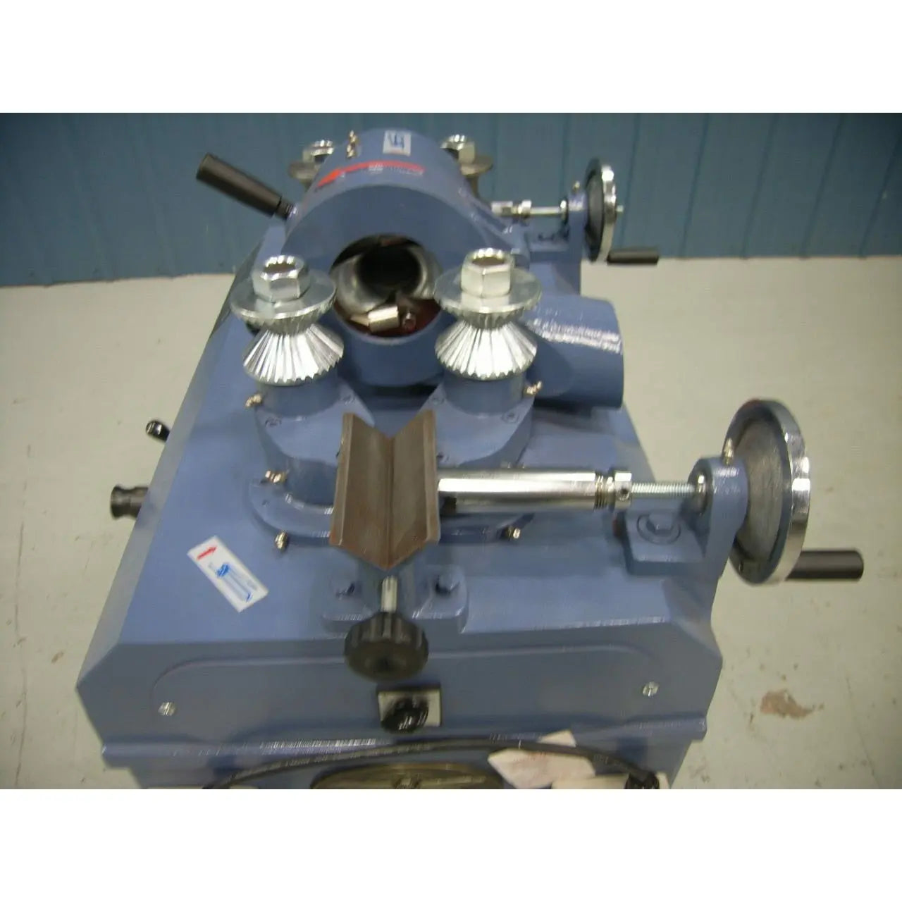 Oliver Machinery Round Rod Milling Machine - 7660