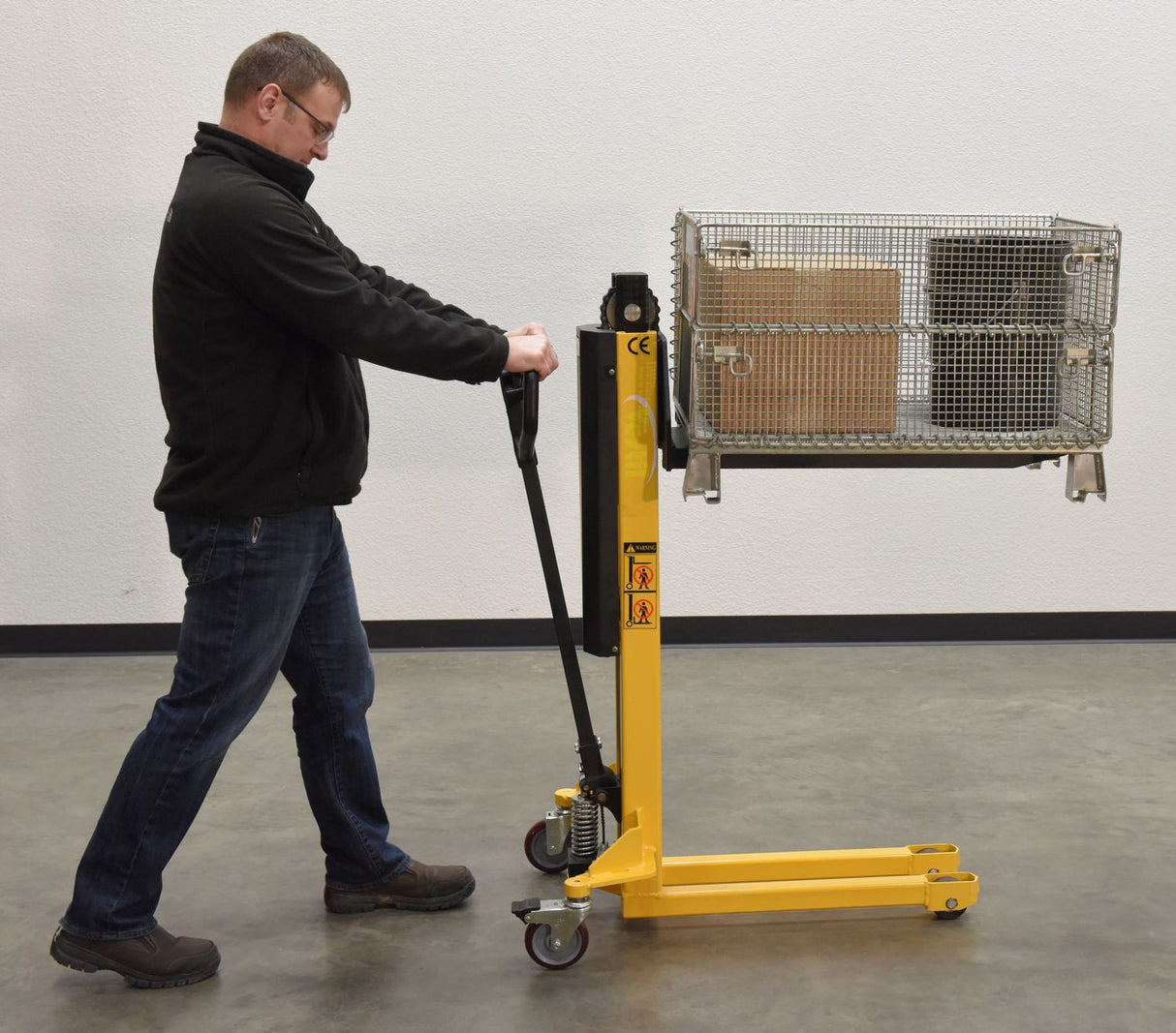 Vestil Single Fork Skid Positioner Lifter