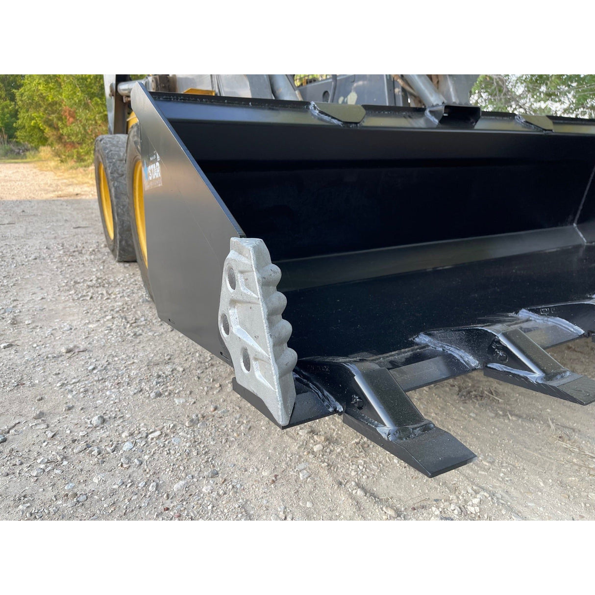 Star Industries 78" Heavy Duty Skid-Steer Bucket LP22A-78